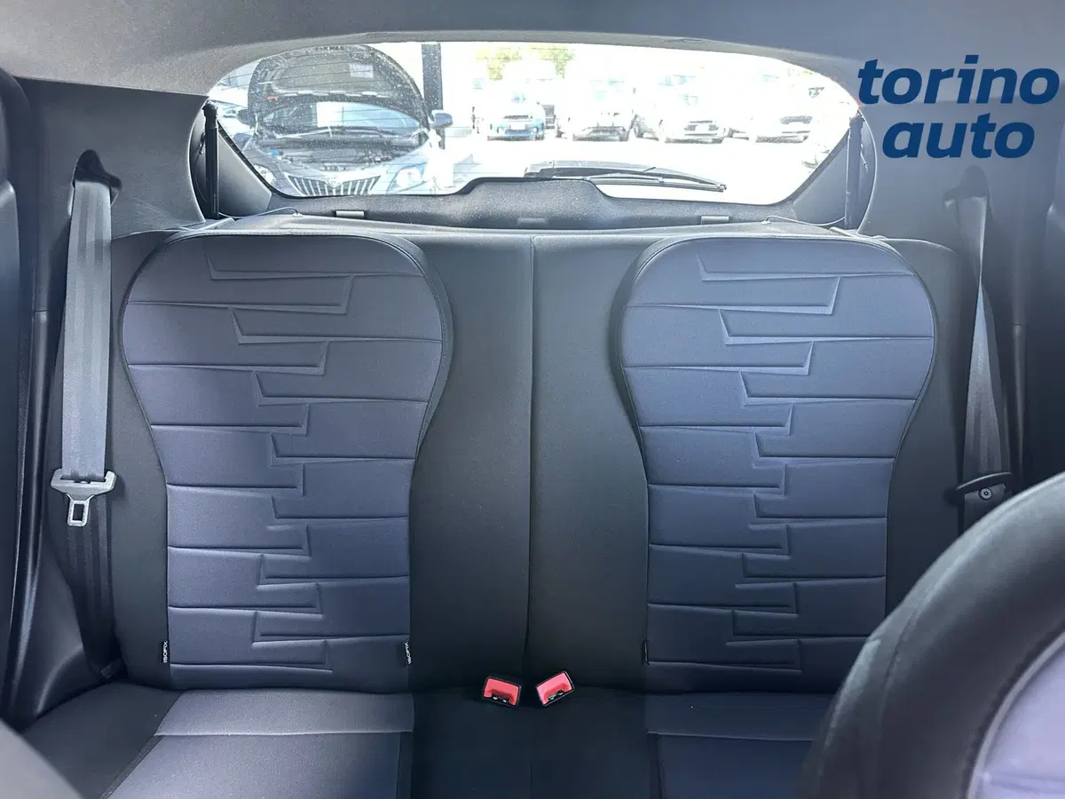 Lancia Ypsilon usata a Torino (13)