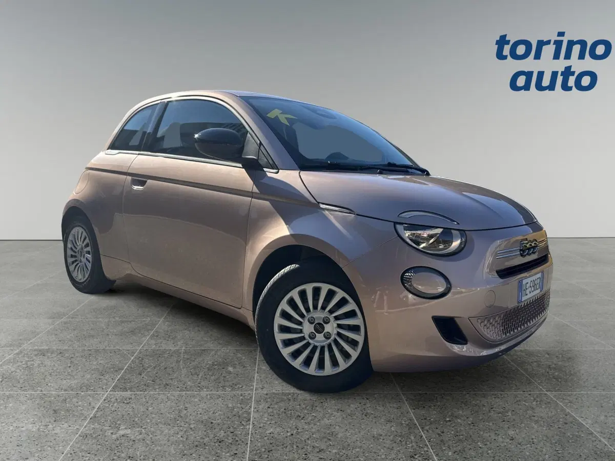 Fiat 500 nuova a Torino