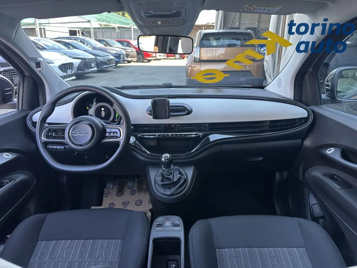 Fiat 500 nuova a Torino (11)
