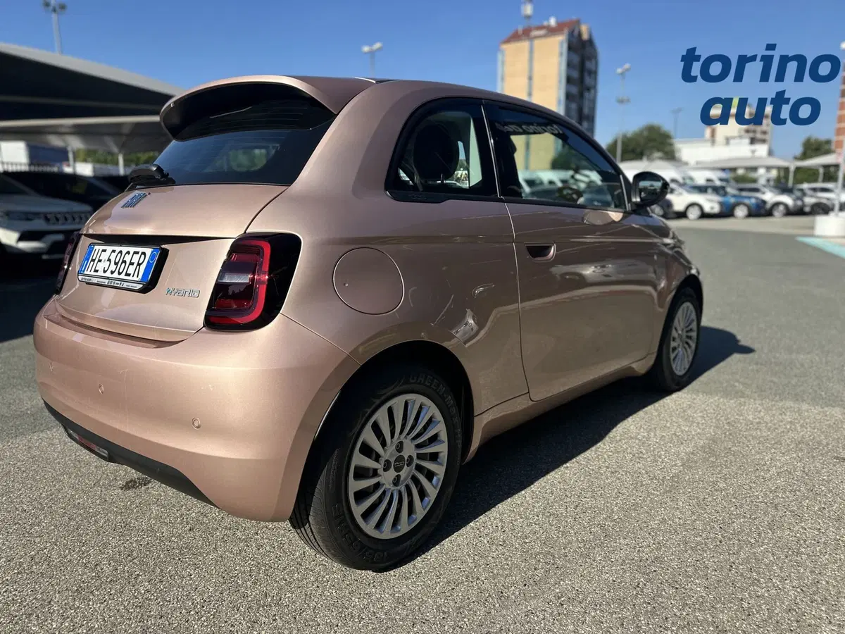 Fiat 500 nuova a Torino (7)
