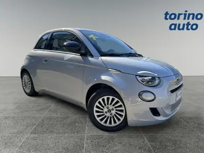 Fiat 500 1.0 hybrid Pop nuova a Torino