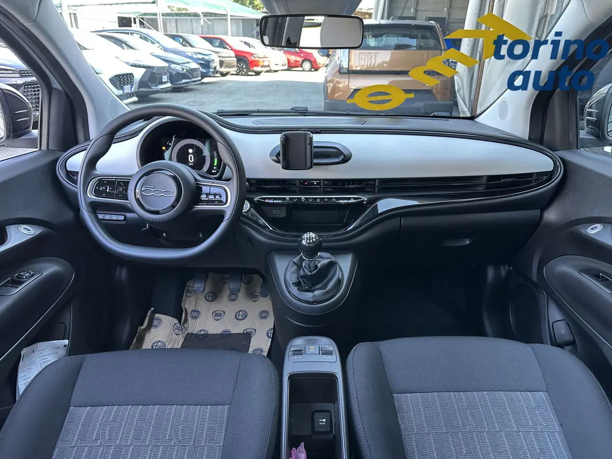 Fiat 500 nuova a Torino (11)
