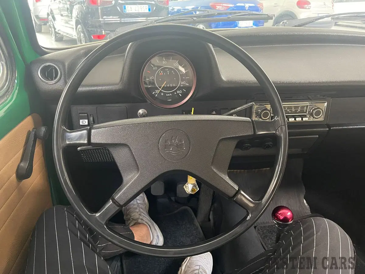Volkswagen Maggiolino usata a Monza e Brianza (9)