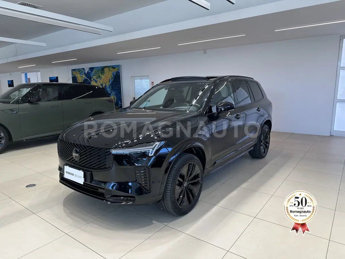 Volvo XC90 nuova a Forlì-Cesena