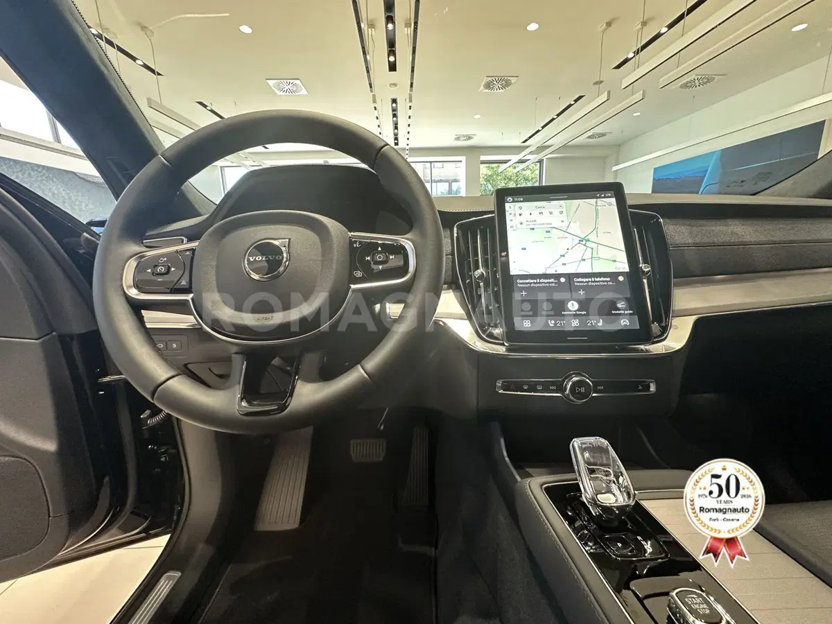 Volvo XC90 nuova a Forlì-Cesena (17)