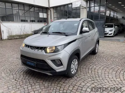Mahindra KUV100 1.2 K8 del 2023 usata a Seveso