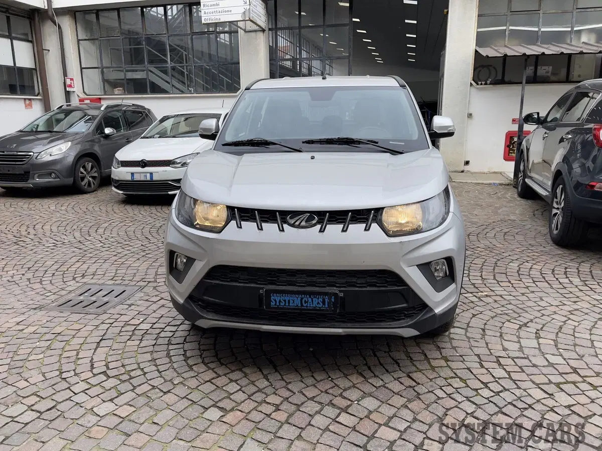 Mahindra KUV100 usata a Monza e Brianza (3)
