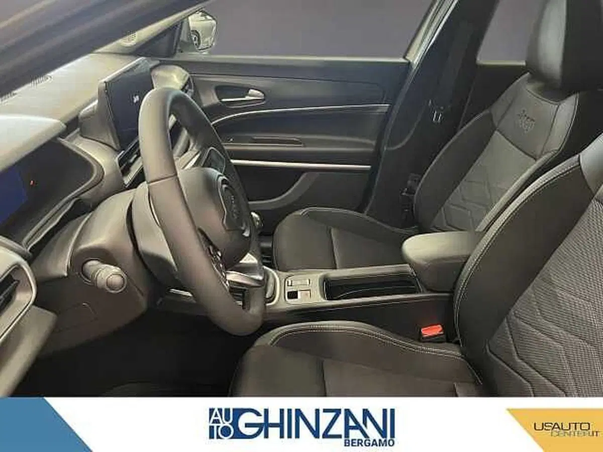 Jeep Avenger usata a Bergamo (6)
