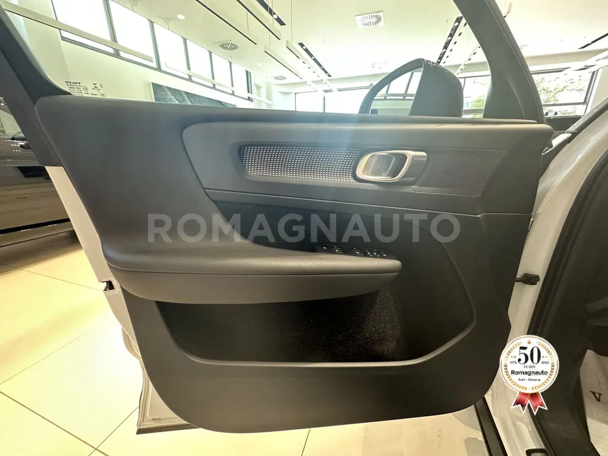 Volvo XC40 usata a Forlì-Cesena (15)