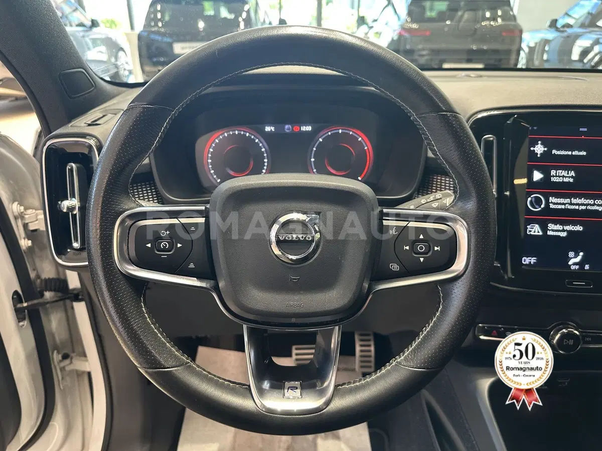 Volvo XC40 usata a Forlì-Cesena (16)