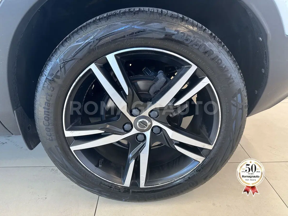 Volvo XC40 usata a Forlì-Cesena (9)
