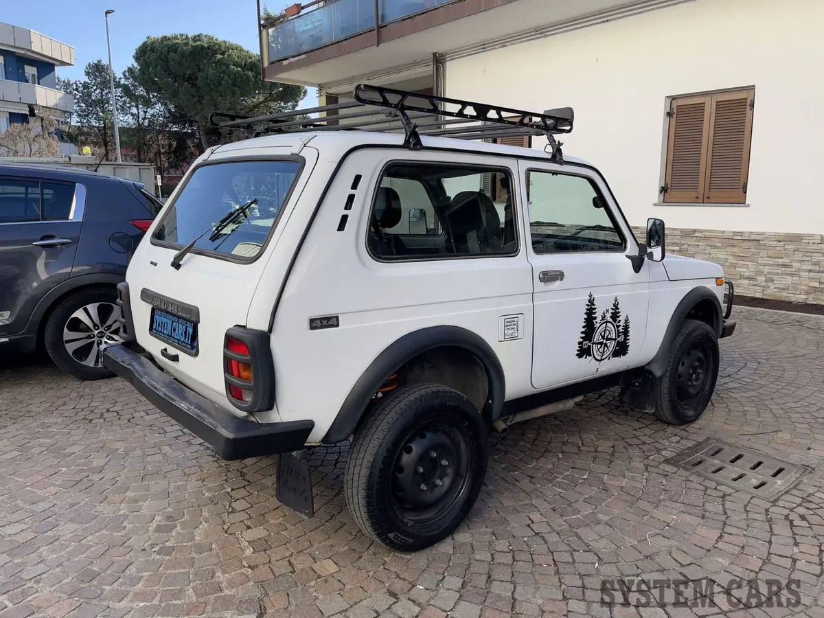 Lada Niva usata a Monza e Brianza (7)