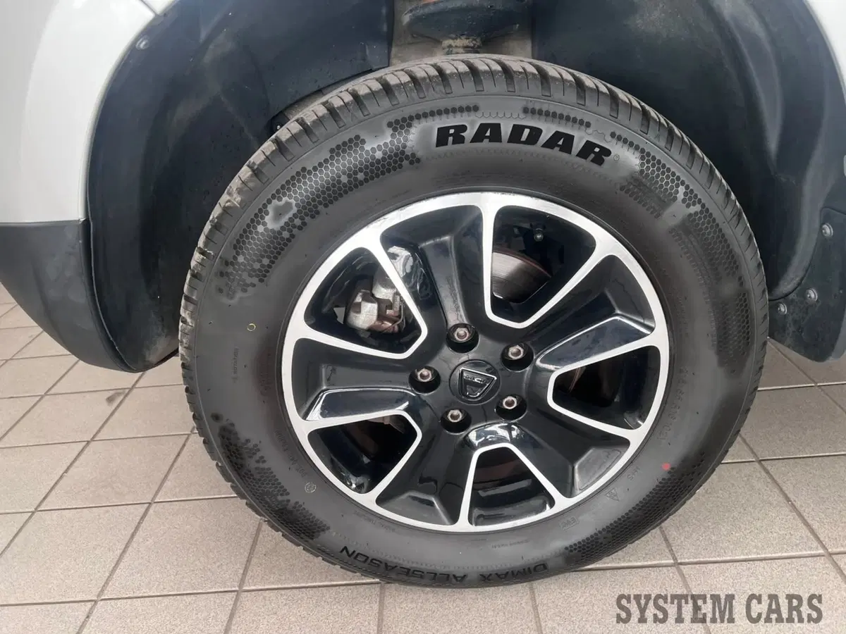 Dacia Duster usata a Monza e Brianza (7)