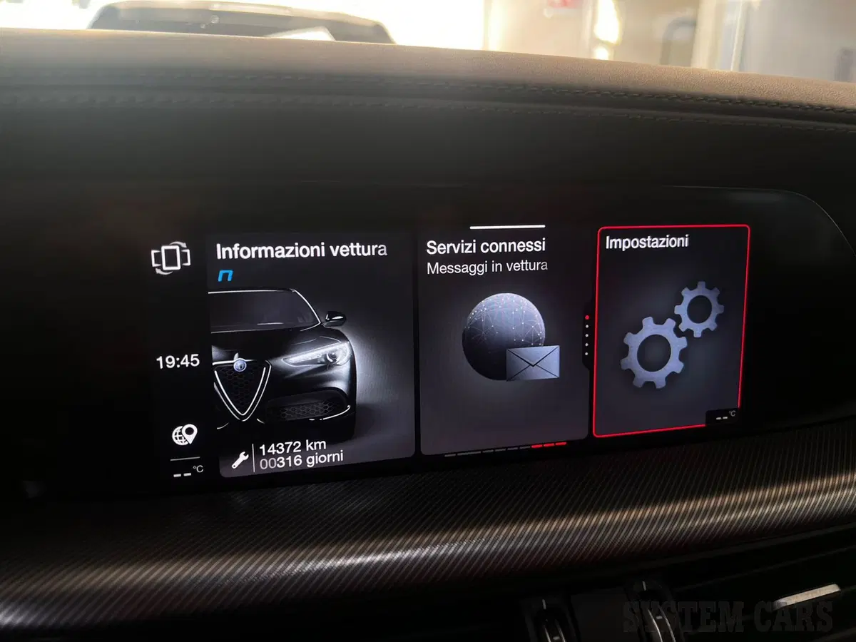 Alfa Romeo Stelvio usata a Monza e Brianza (13)