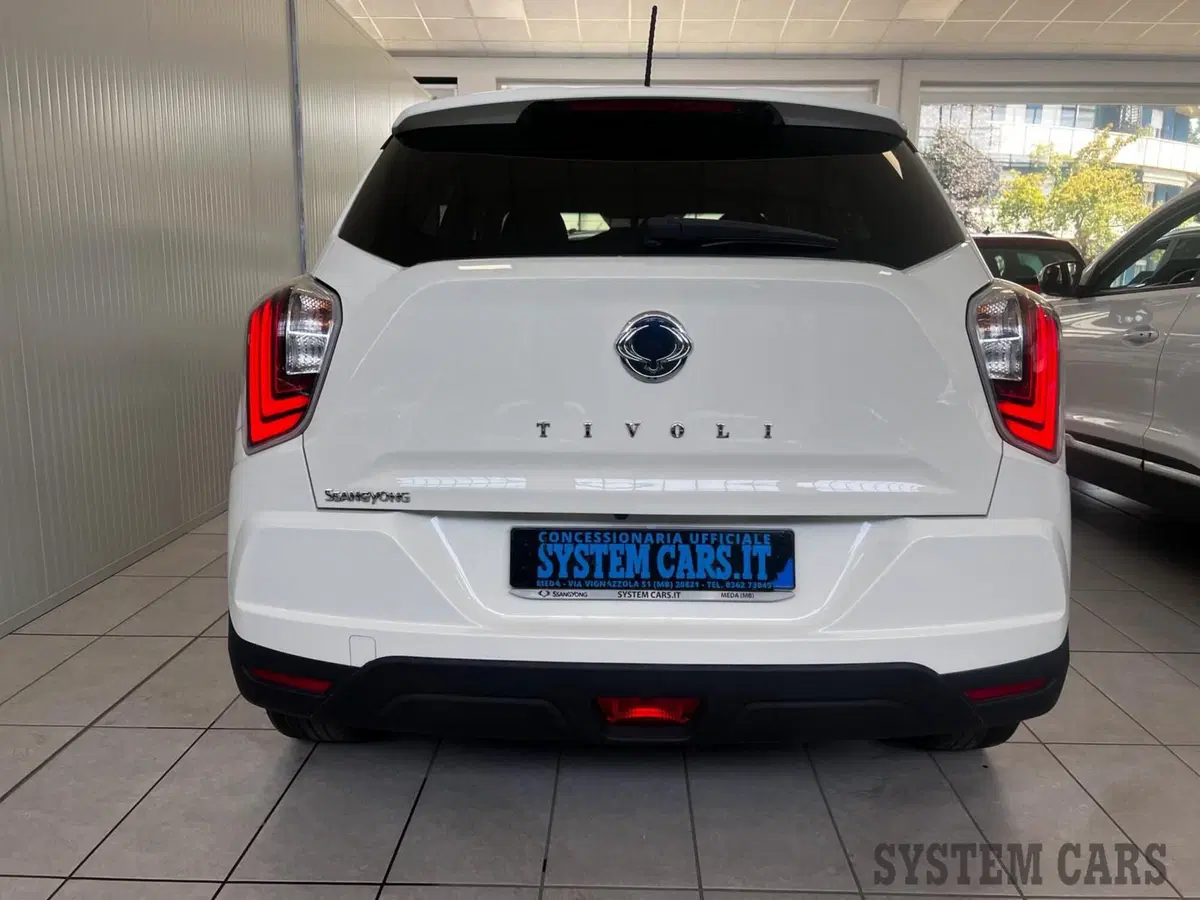 Ssangyong Tivoli usata a Monza e Brianza (4)