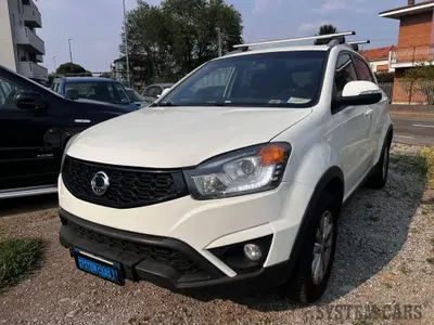 Ssangyong Korando 2.0 2WD MT GPL Plus del 2014 usata a Seveso