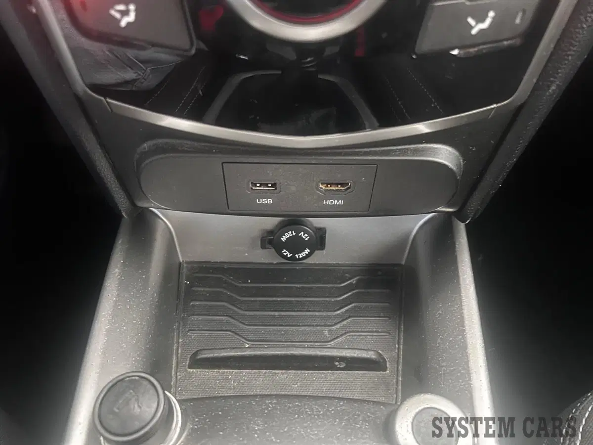 Ssangyong Tivoli usata a Monza e Brianza (15)