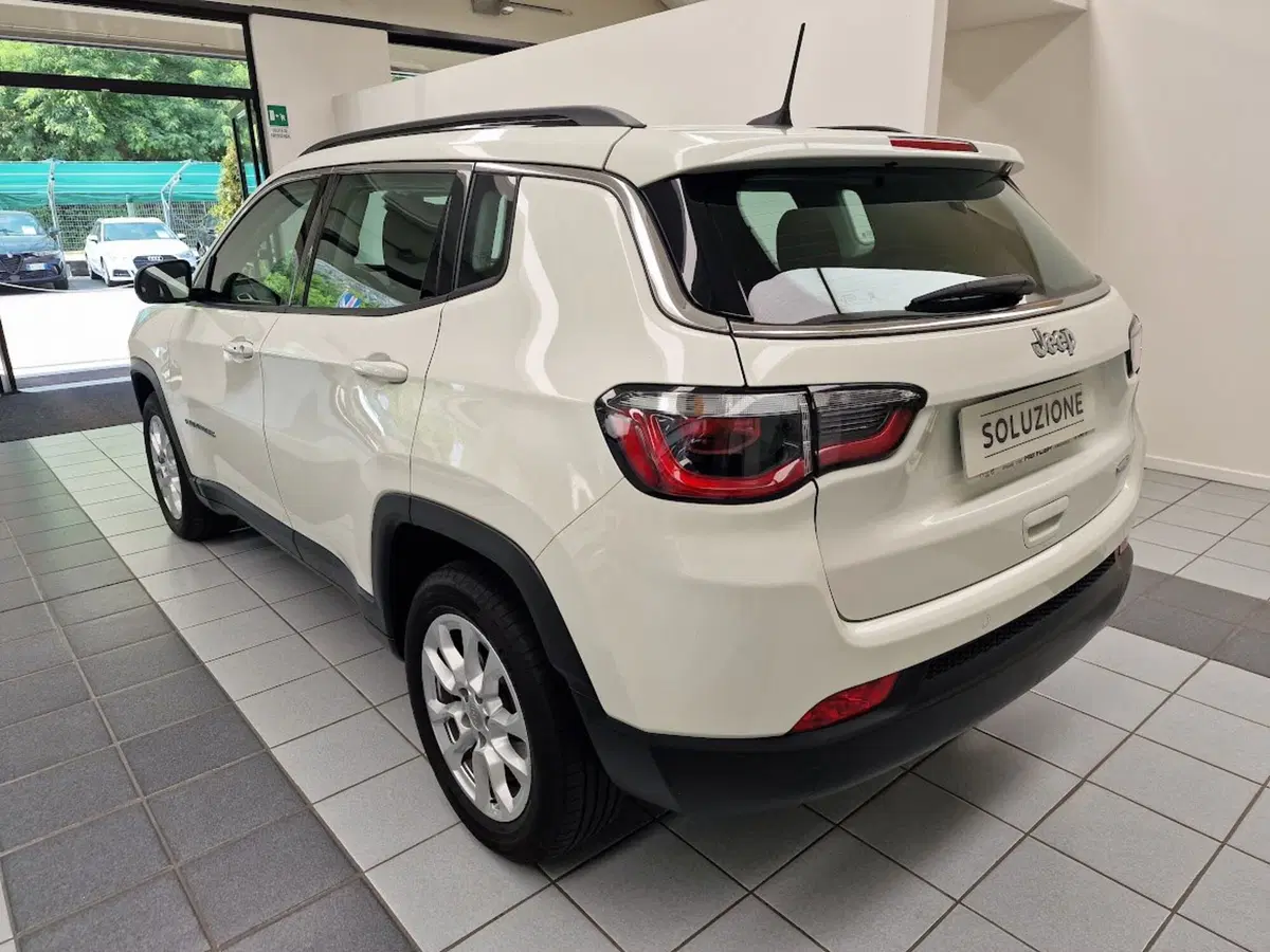 Jeep Compass usata a Verbano Cusio Ossola (17)