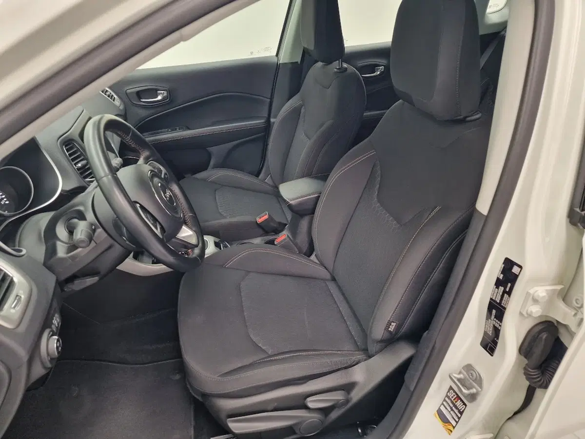 Jeep Compass usata a Verbano Cusio Ossola (3)