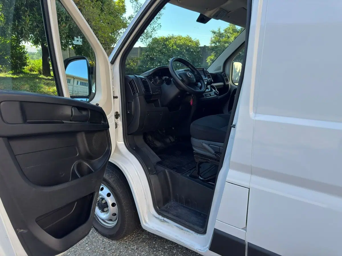 Fiat Ducato Furgone usata a Novara (5)