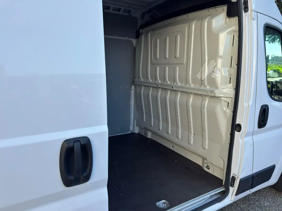 Fiat Ducato Furgone usata a Novara (7)