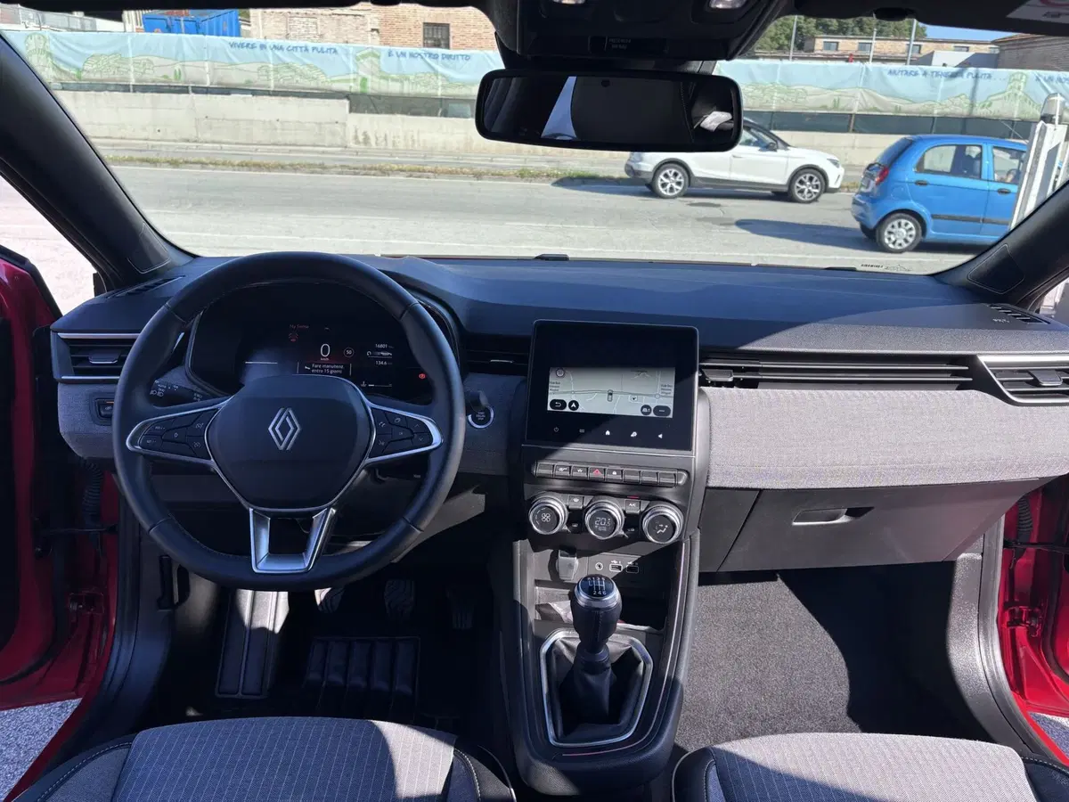 Renault Clio usata a Ancona (15)