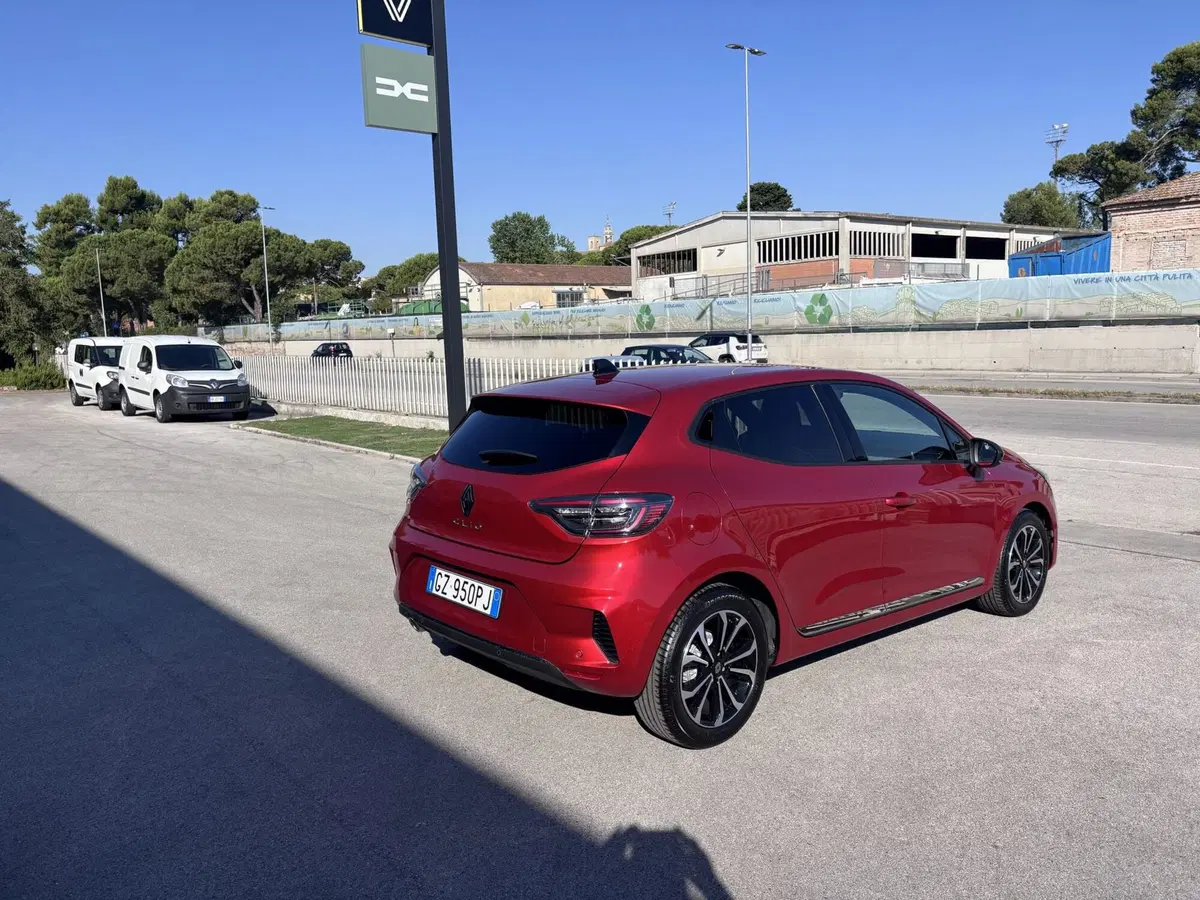 Renault Clio usata a Ancona (5)