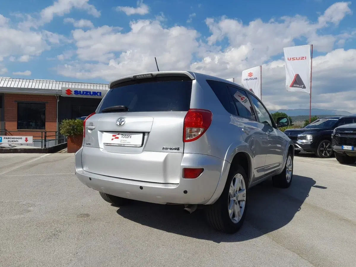 Toyota Rav4 usata a L'Aquila (17)