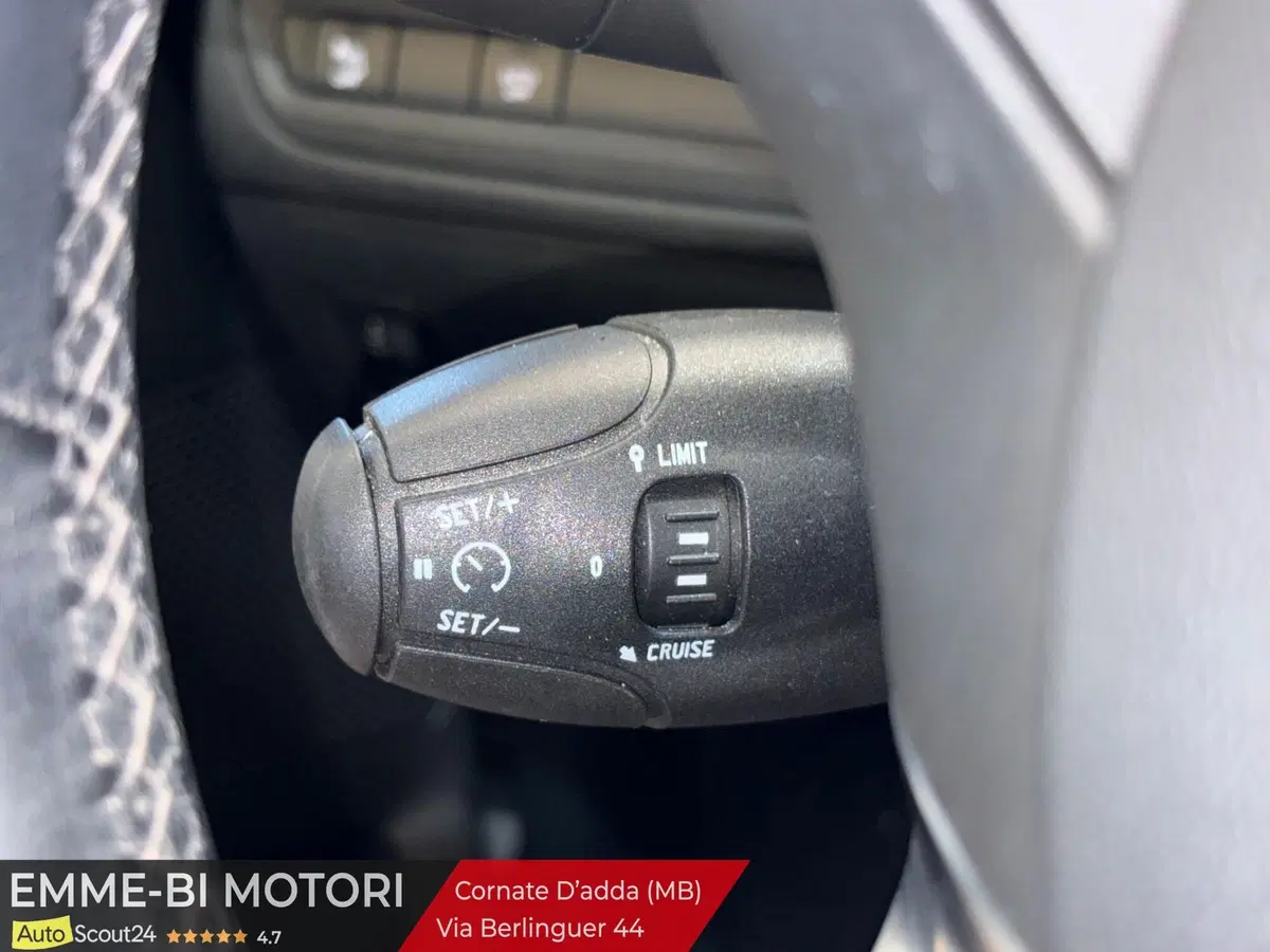 Peugeot 2008 usata a Monza e Brianza (15)