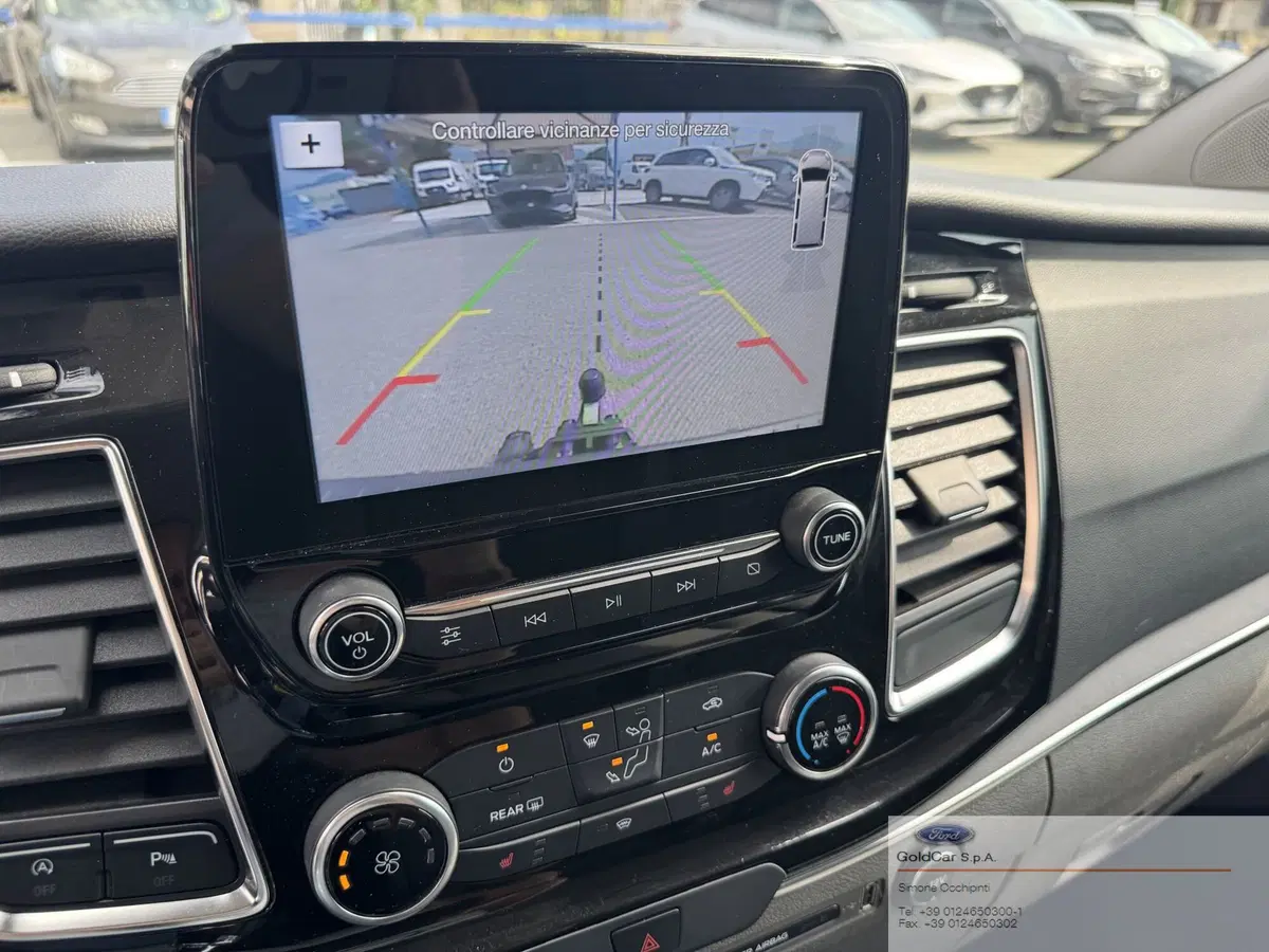 Ford Tourneo Custom usata a Torino (14)