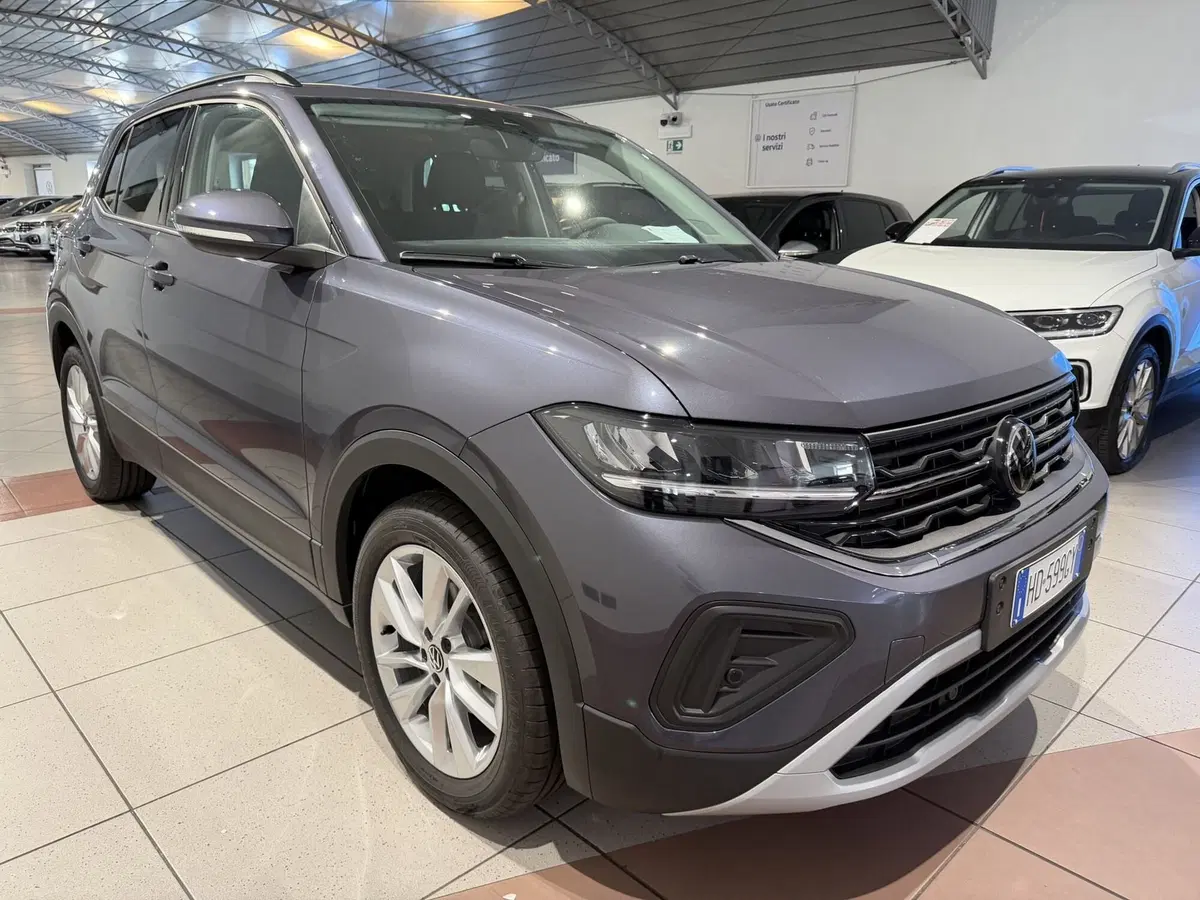 Volkswagen T-Cross nuova a Genova (6)