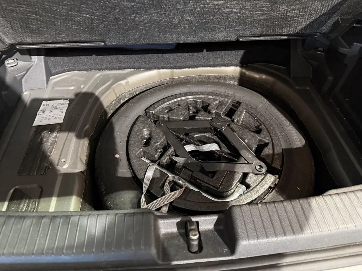 Volkswagen T-Cross usata a Genova (9)