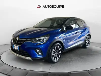 Renault Captur 1.6 full hybrid Techno 145cv auto del 2023 usata a Roma