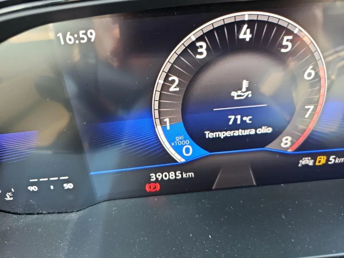 Volkswagen Polo usata a Lecco (14)
