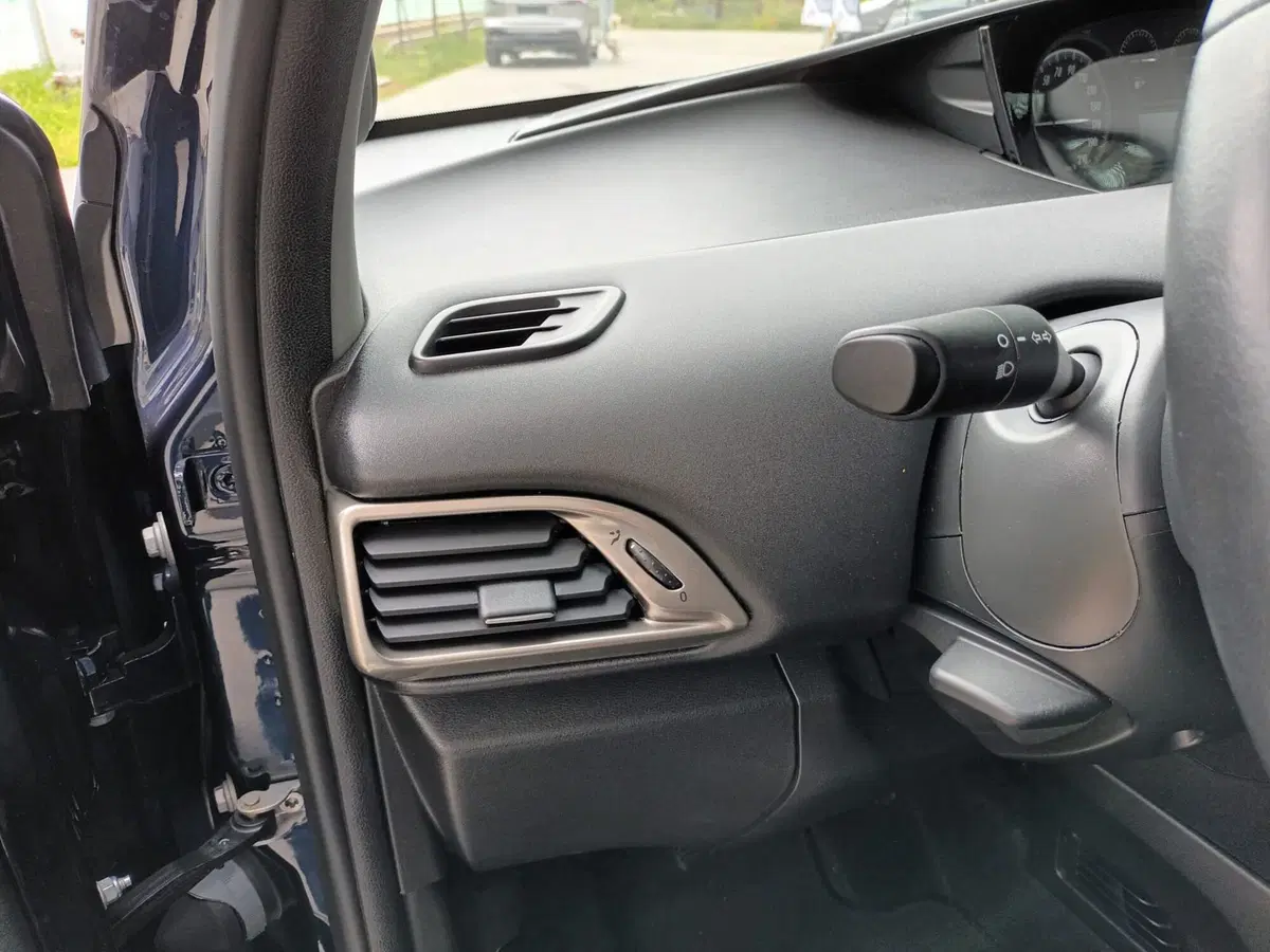 Lancia Ypsilon usata a Bari (11)