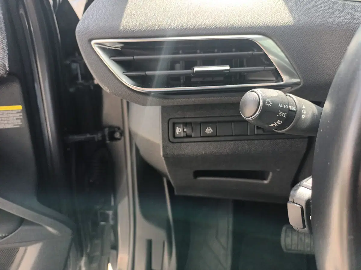 Peugeot 3008 usata a Bari (11)