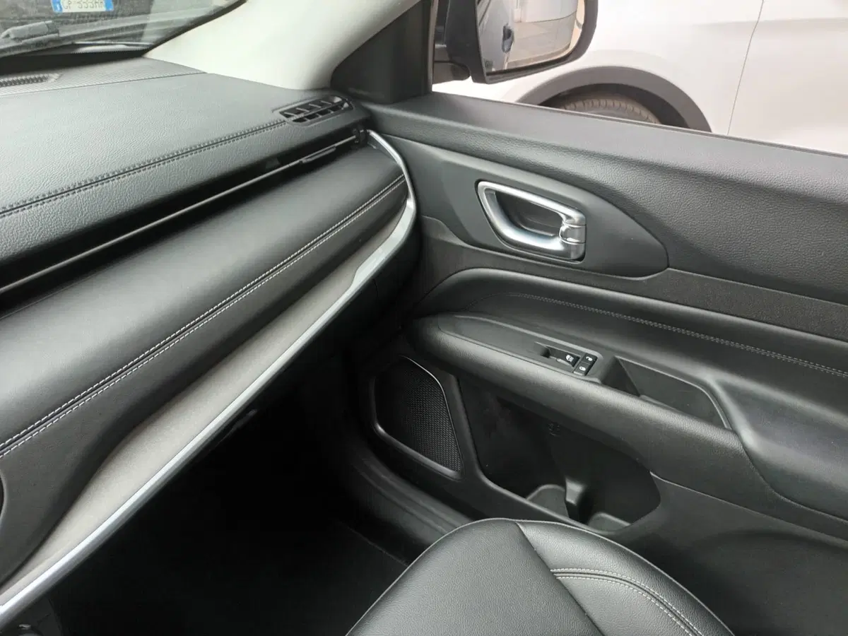 Jeep Compass usata a Bari (12)