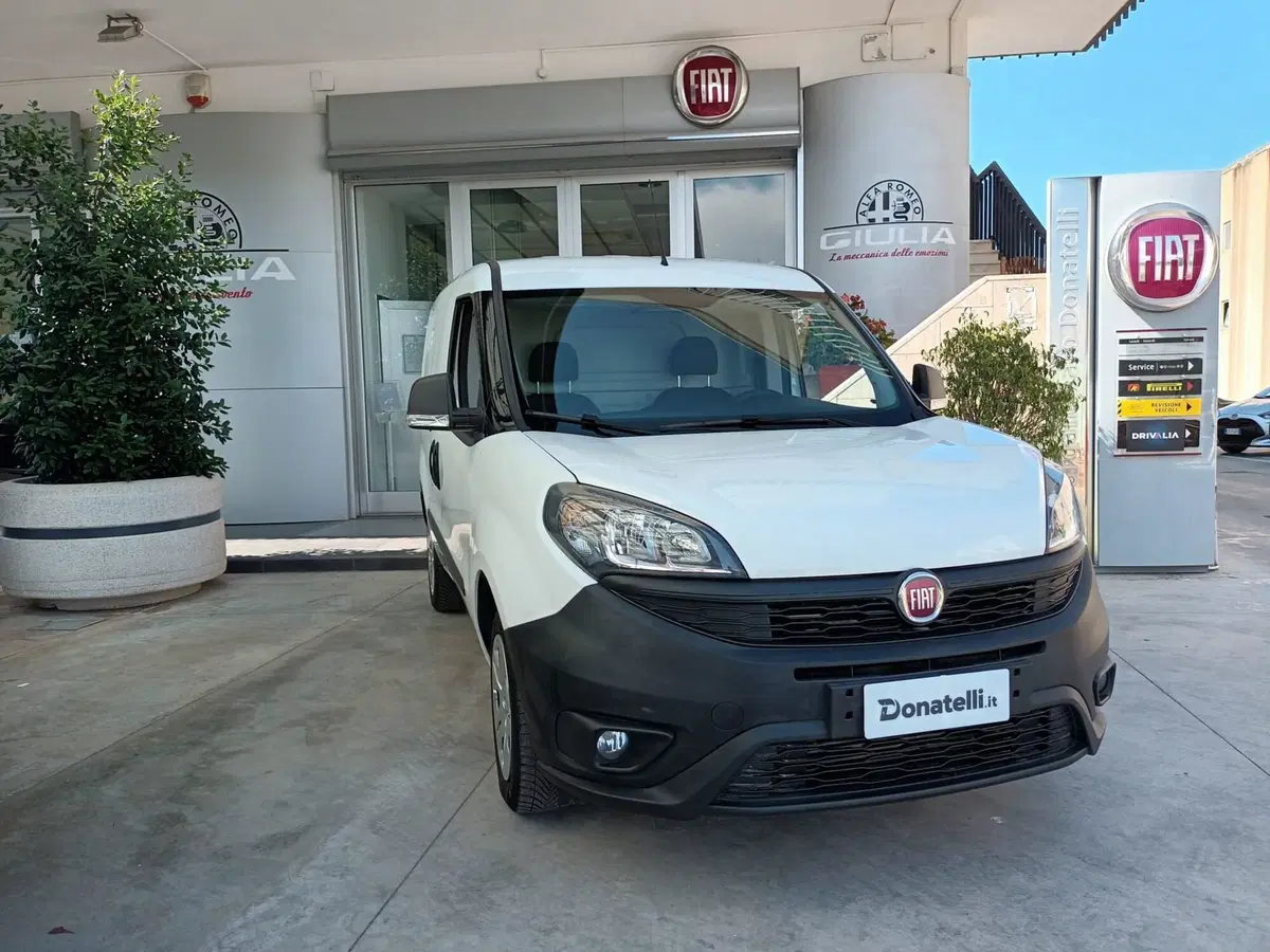 Fiat Doblò Furgone usata a Bari