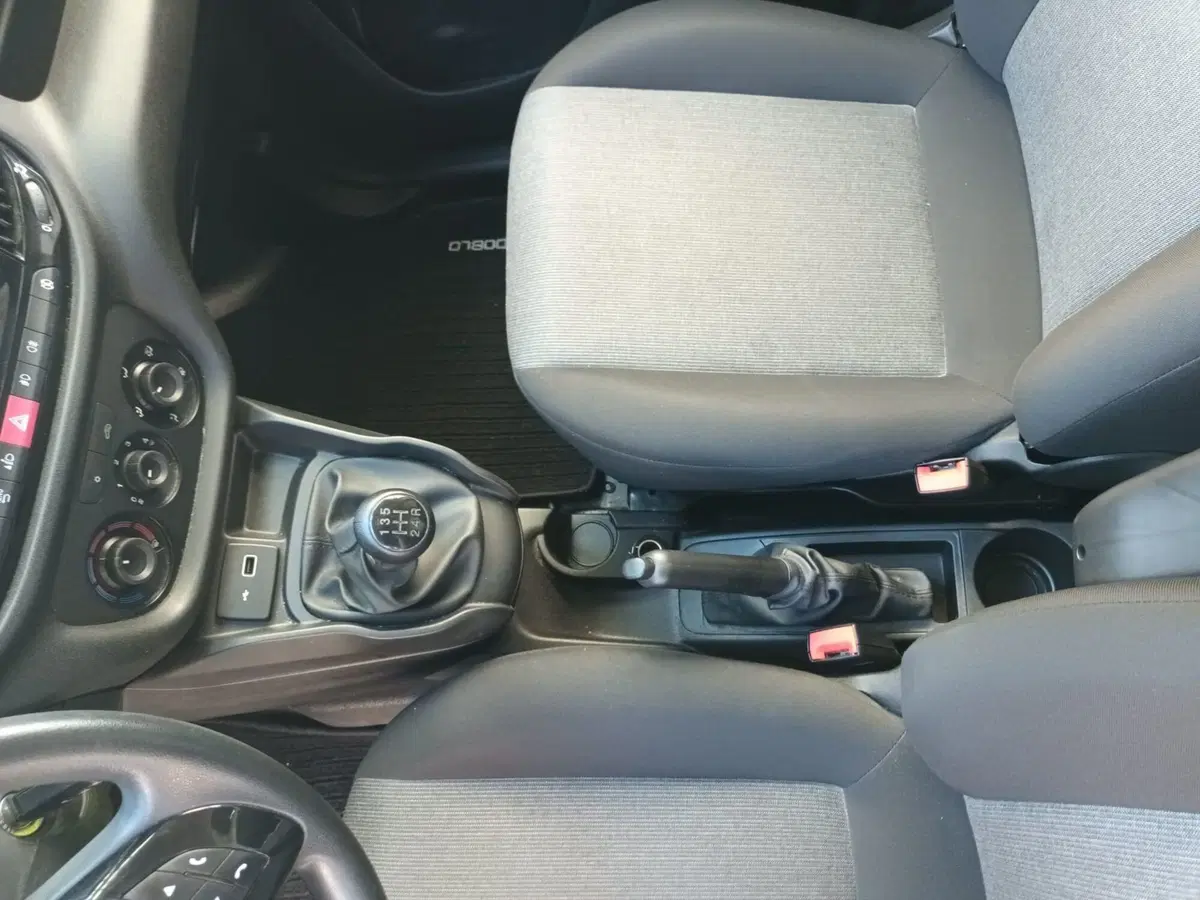 Fiat Doblò Furgone usata a Bari (15)