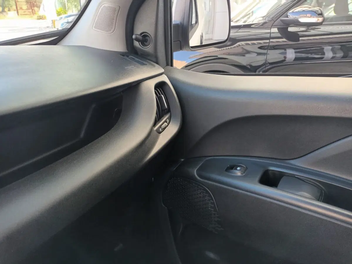 Fiat Doblò Furgone usata a Bari (16)