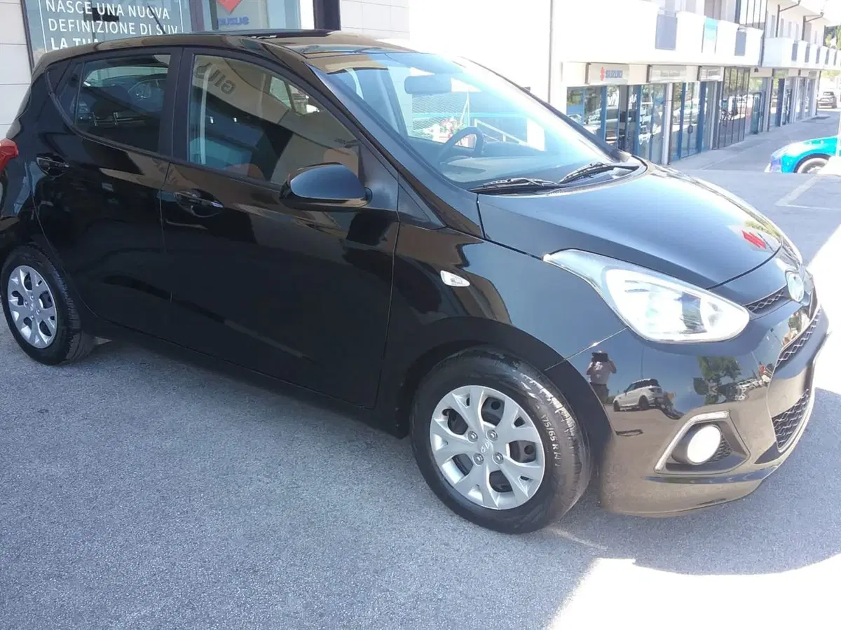 Hyundai i10 usata a Macerata (2)