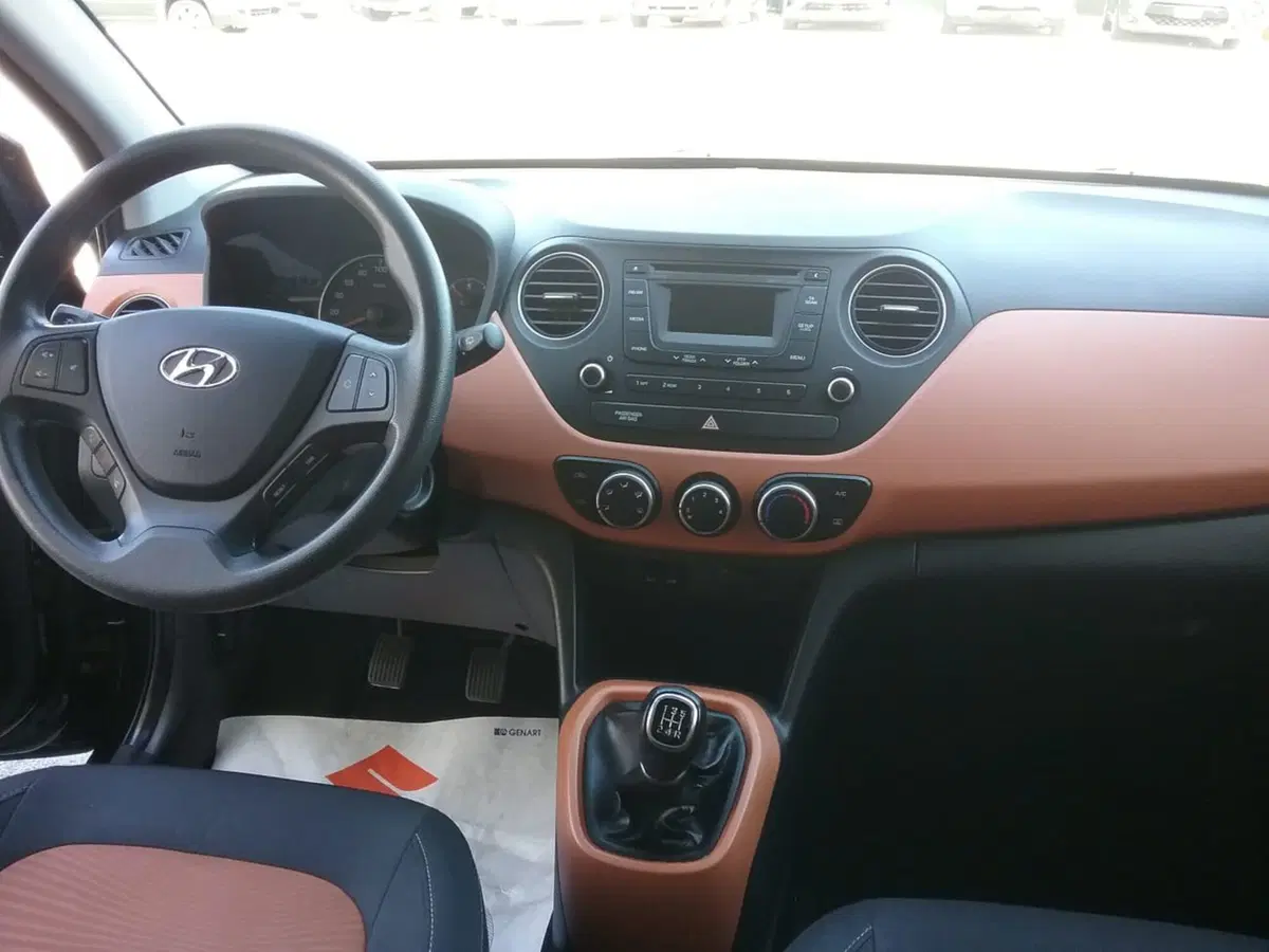 Hyundai i10 usata a Macerata (5)