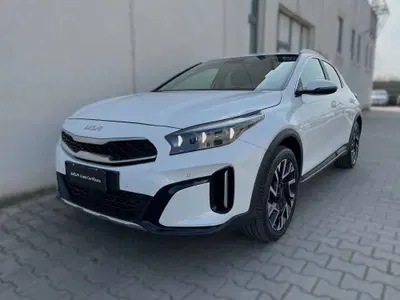 Kia XCeed 1.6 crdi mhev Style 136cv dct del 2024 usata a Ferrara