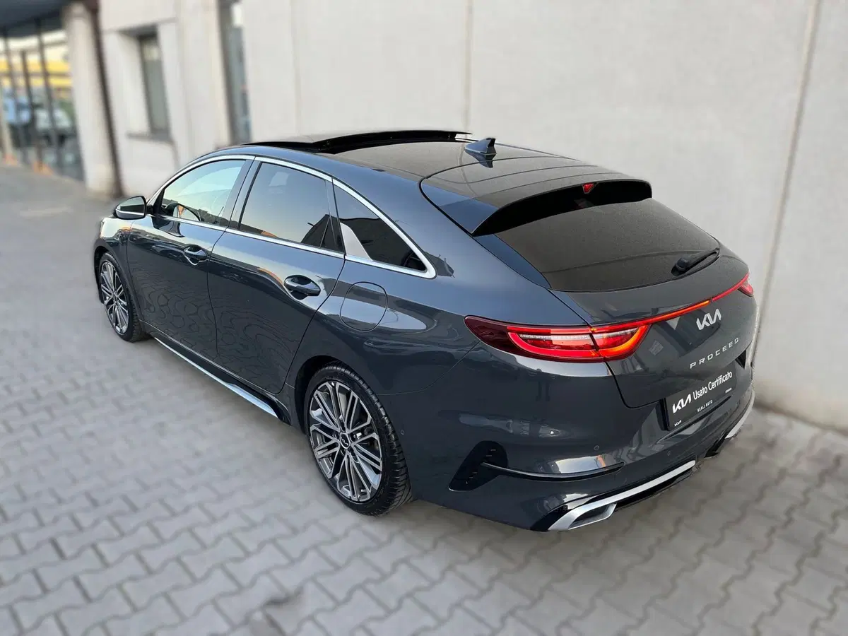 Kia ProCeed usata a Ferrara (4)