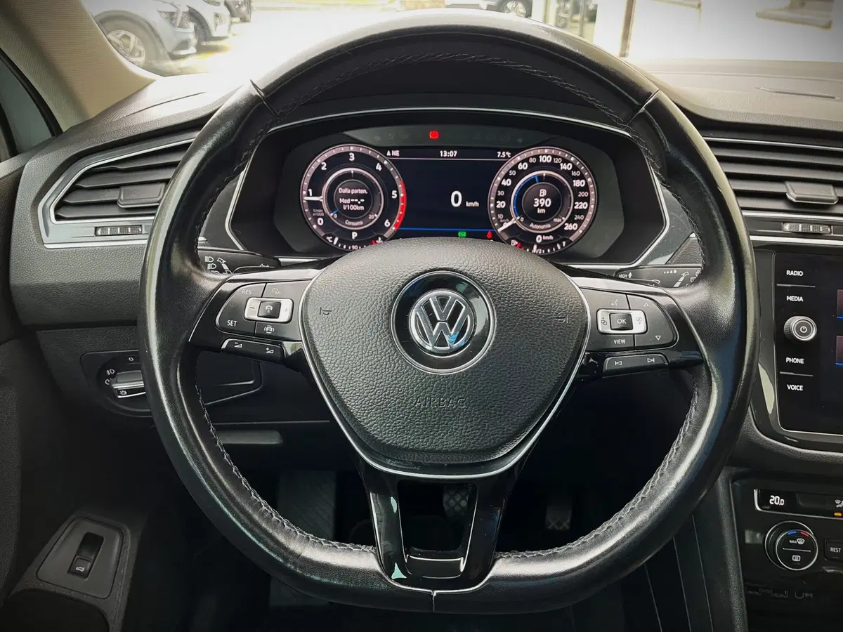 Volkswagen Tiguan usata a Ferrara (9)