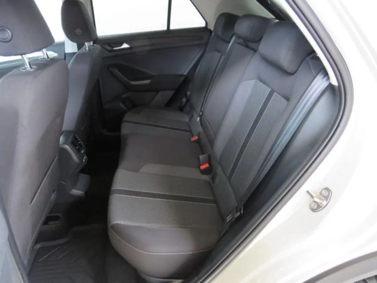 Volkswagen T-Roc usata a Lodi (11)