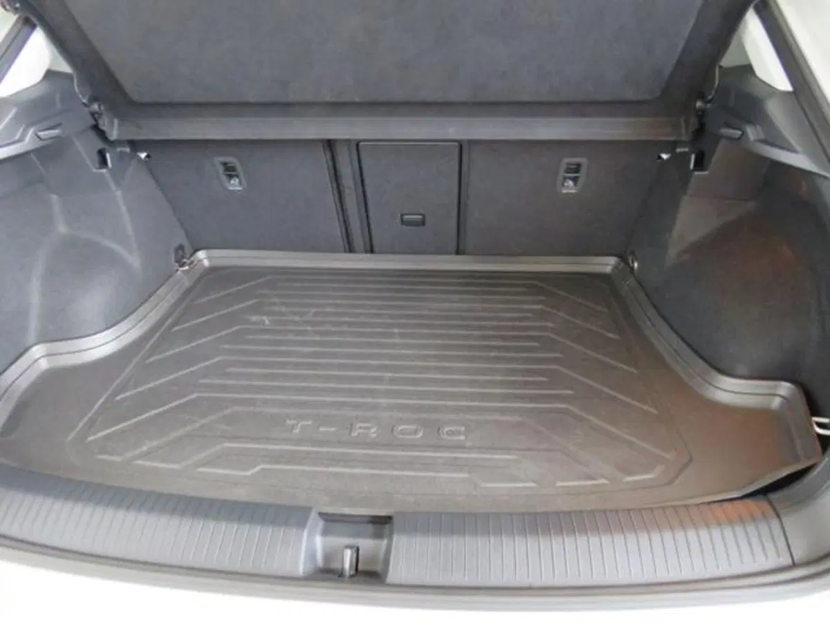 Volkswagen T-Roc usata a Lodi (9)