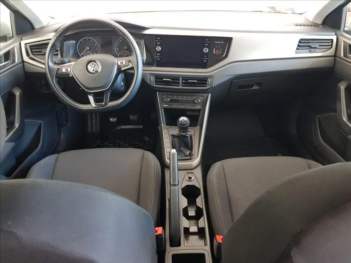 Volkswagen Polo usata a Lucca (13)