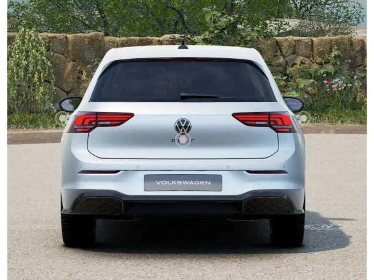 Volkswagen Golf nuova a Avellino (3)