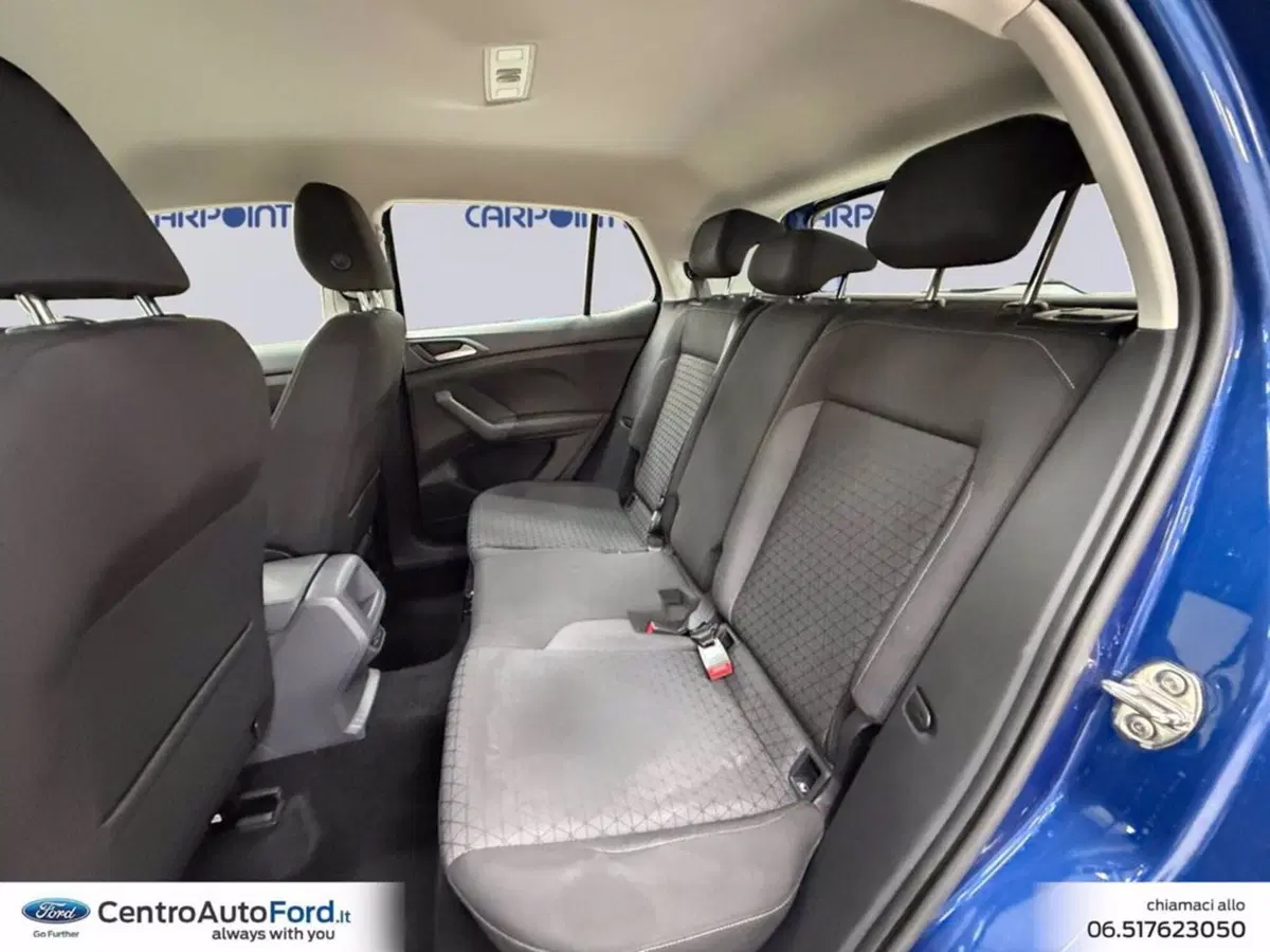Volkswagen T-Cross usata a Roma (13)